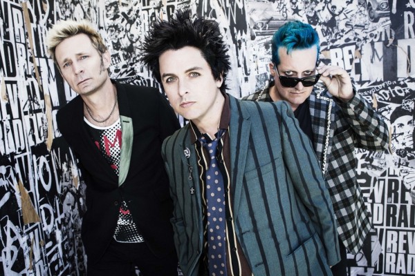 Billie Joe Armstrong: Mental Health, New Album 'Saviors,' and Concert Incident